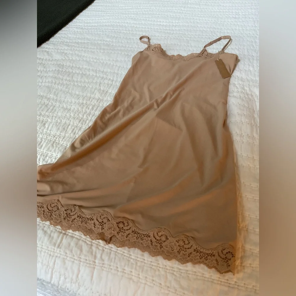 Skims fits everyone slip dress, Large, New - Picture 2 of 9
